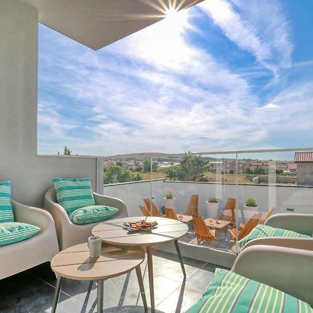 Luxury Apartments Hills Vir Zewnętrze zdjęcie