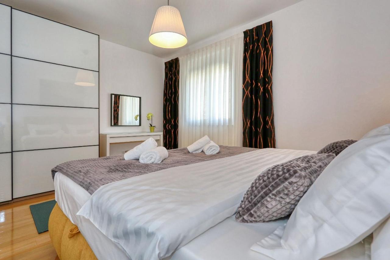 Luxury Apartments Hills Vir Zewnętrze zdjęcie