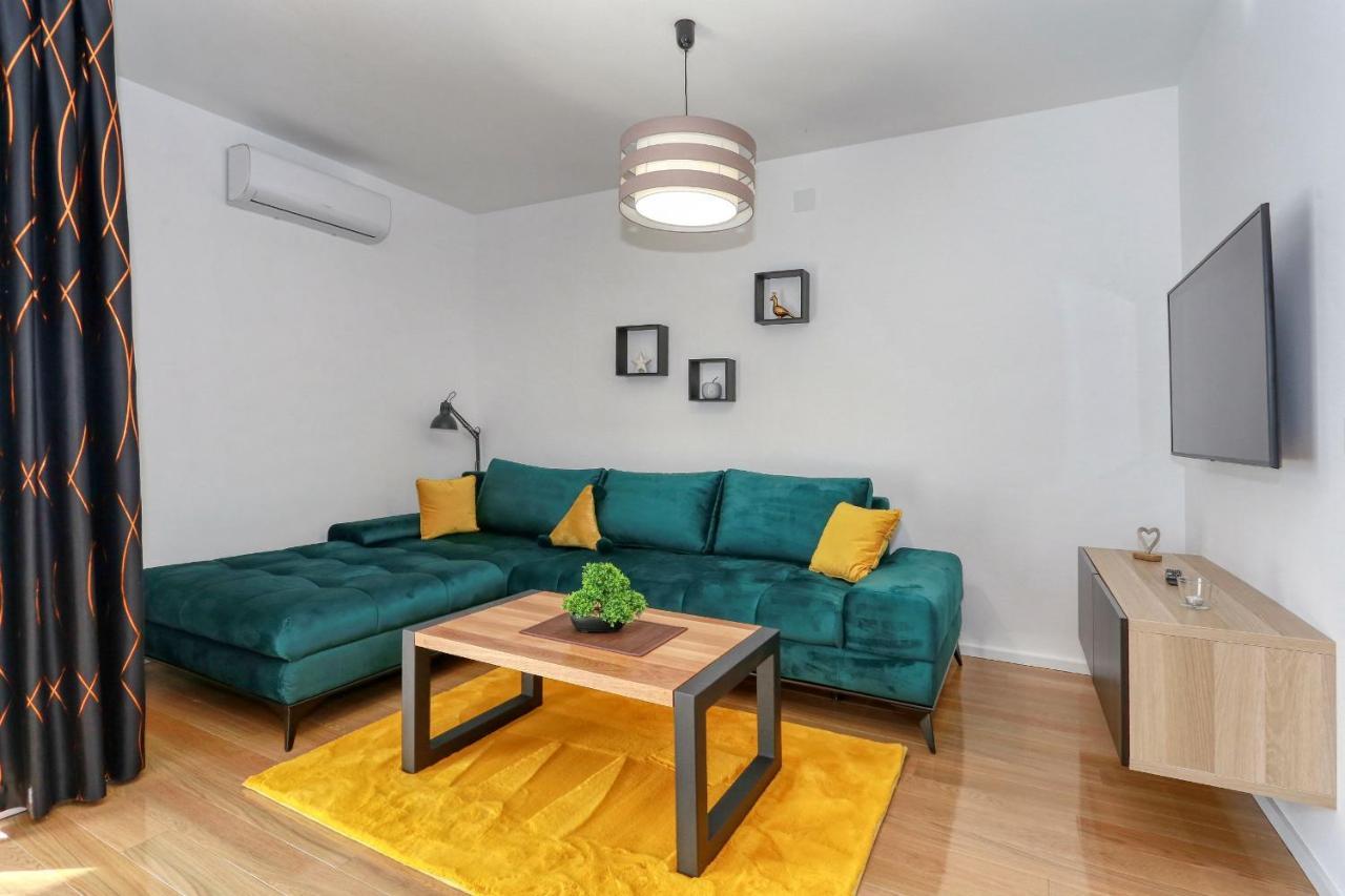 Luxury Apartments Hills Vir Zewnętrze zdjęcie