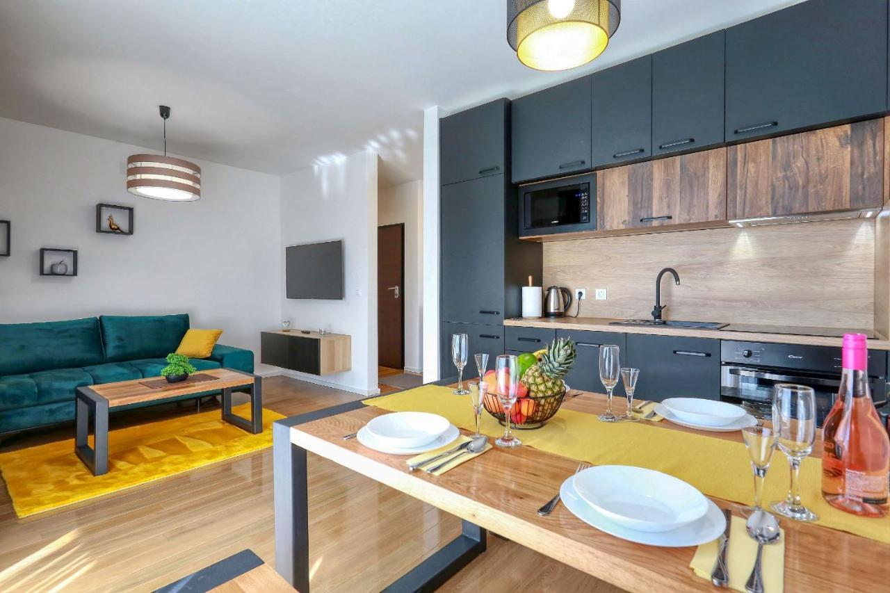 Luxury Apartments Hills Vir Zewnętrze zdjęcie